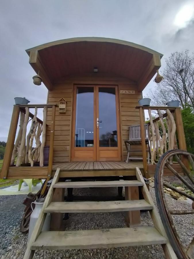La Roulotte De Jane Guest House Margon  Eksteriør bilde
